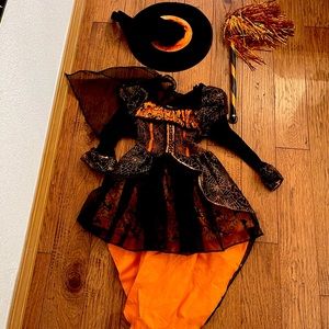Halloween witch costume